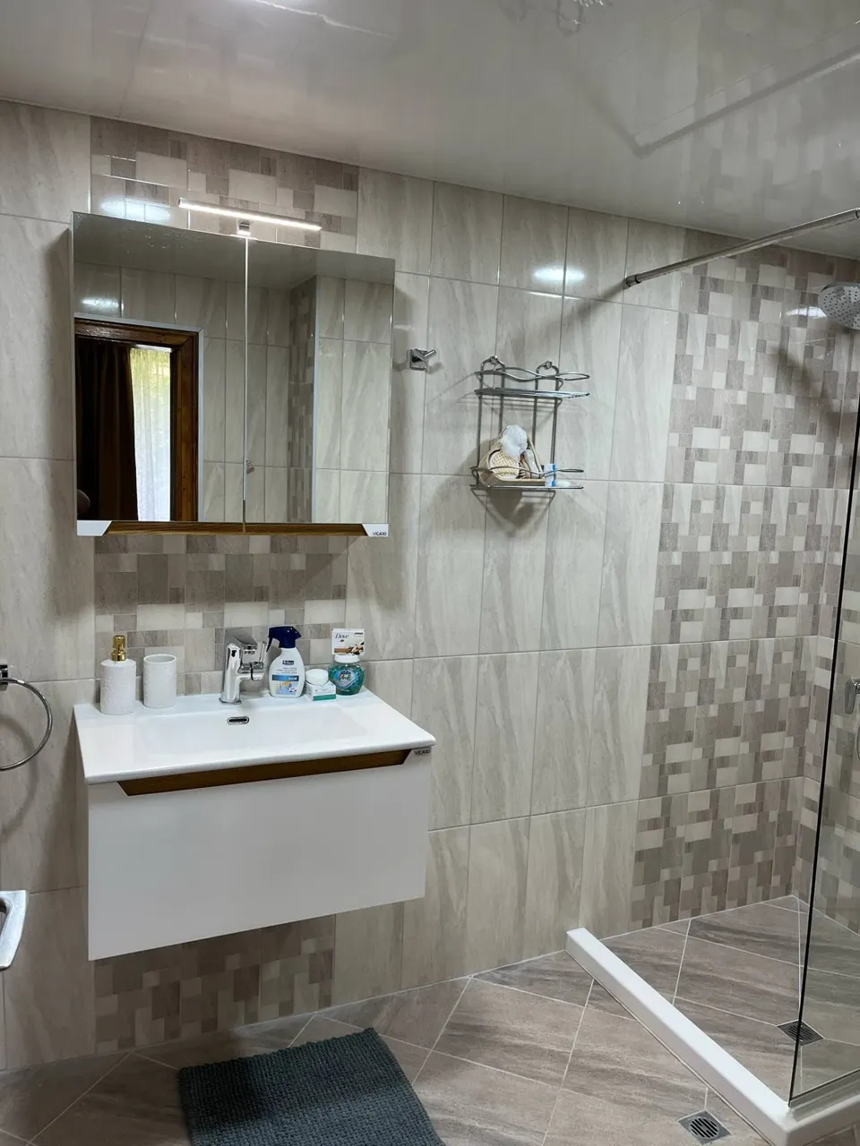 Camere și apartamente cu băi proprii · Fotografie 3